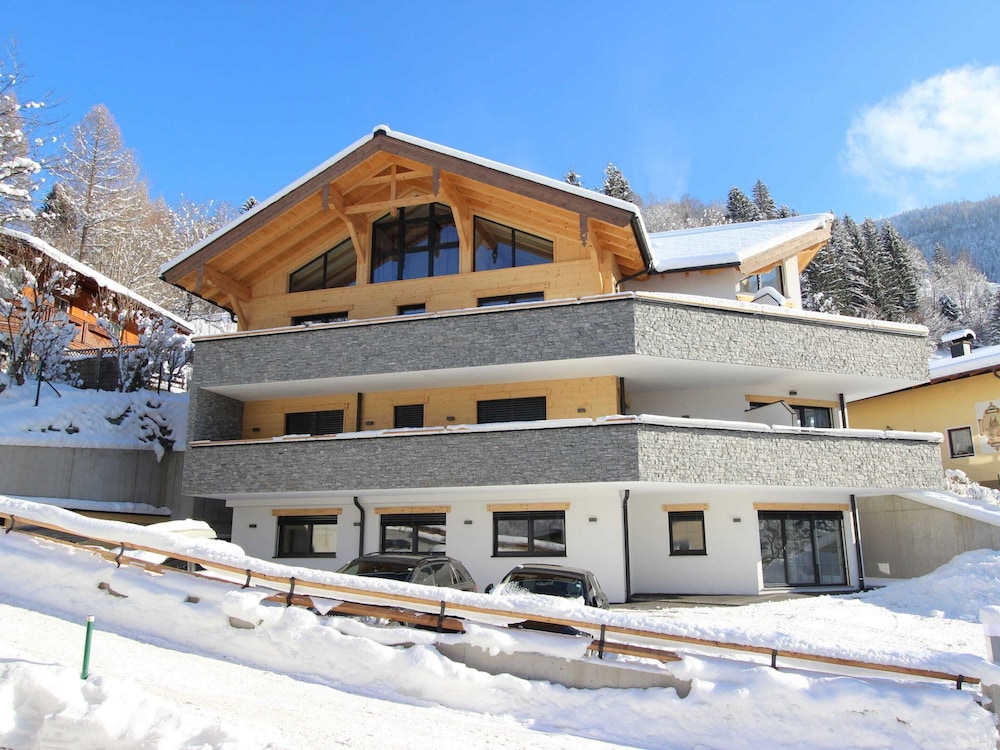 Chalet photo 1