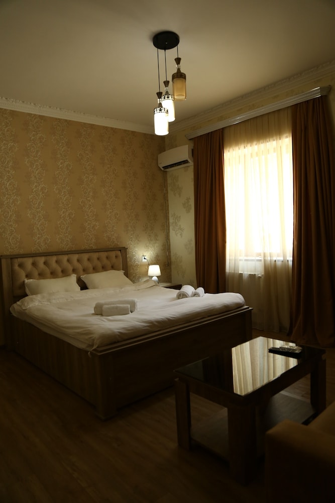Standard Double Room - Photo 1