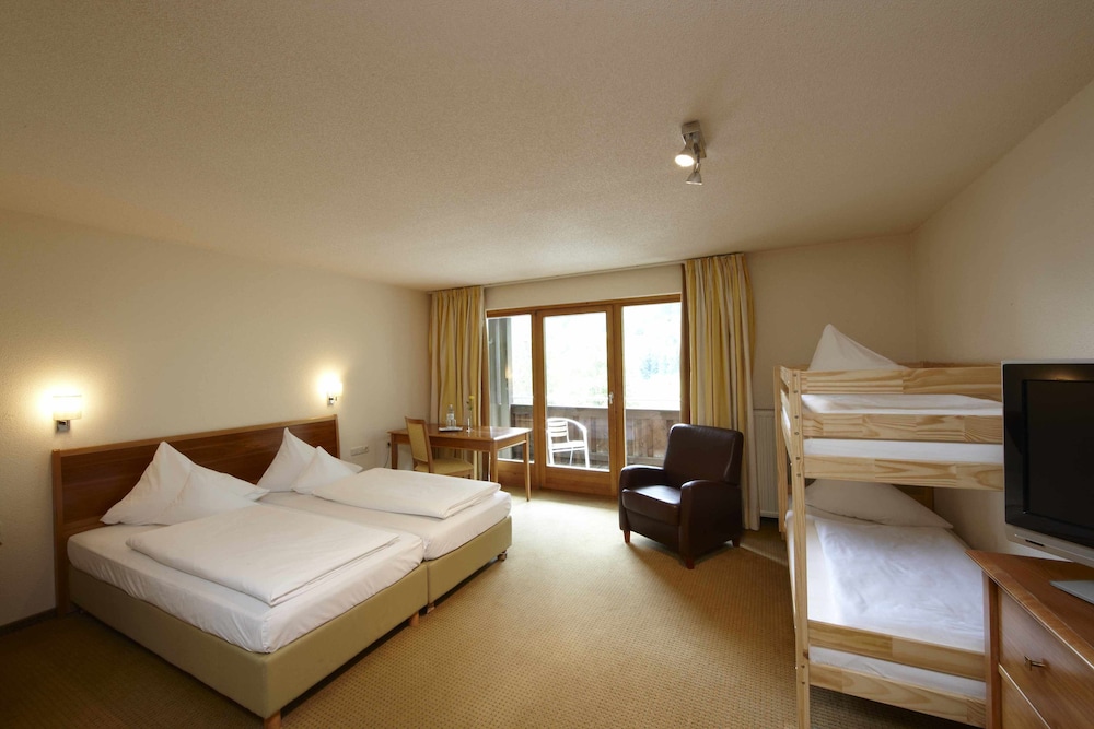 Family Double Room photo 1