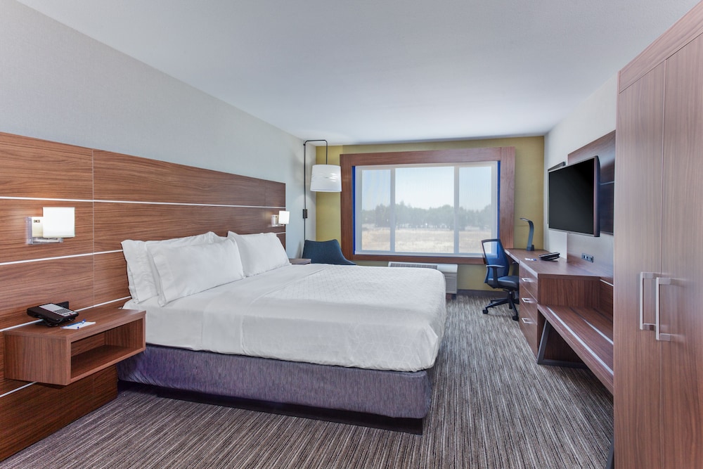 Suite, 1 King Bed (Extra Floor Space) - Photo 2