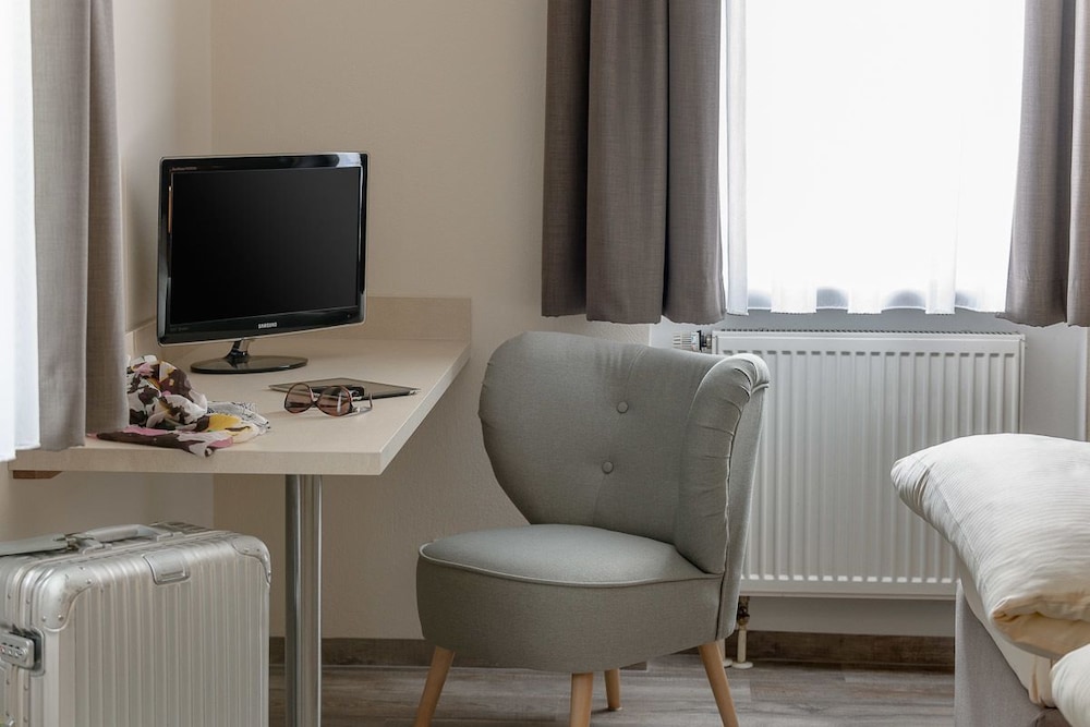Single Room photo 1