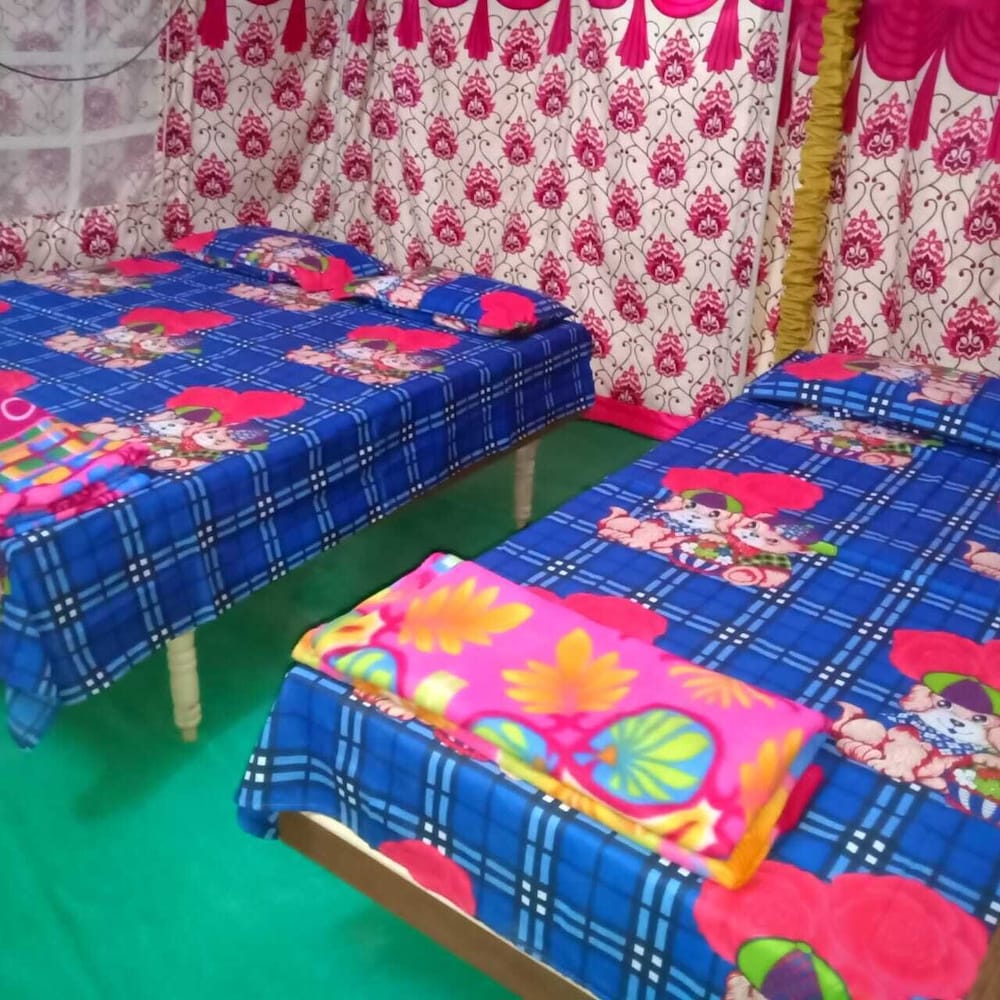 Tent - Photo 2