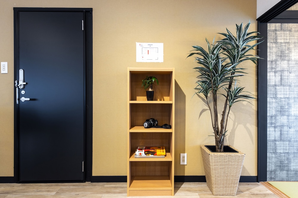 2nd Floor, Non Smoking photo 2