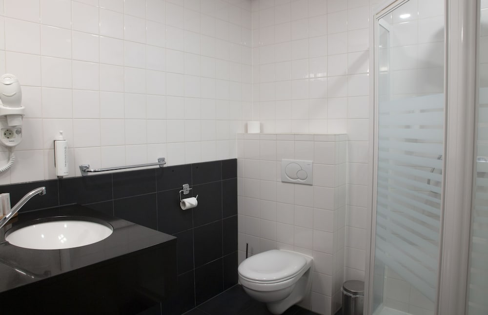 Comfort Room photo 3