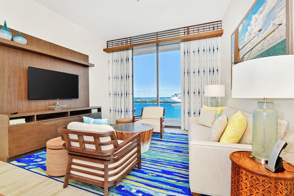 Three Bedroom Suite, Multiple Beds, Kitchen, Oceanfront (Residence)