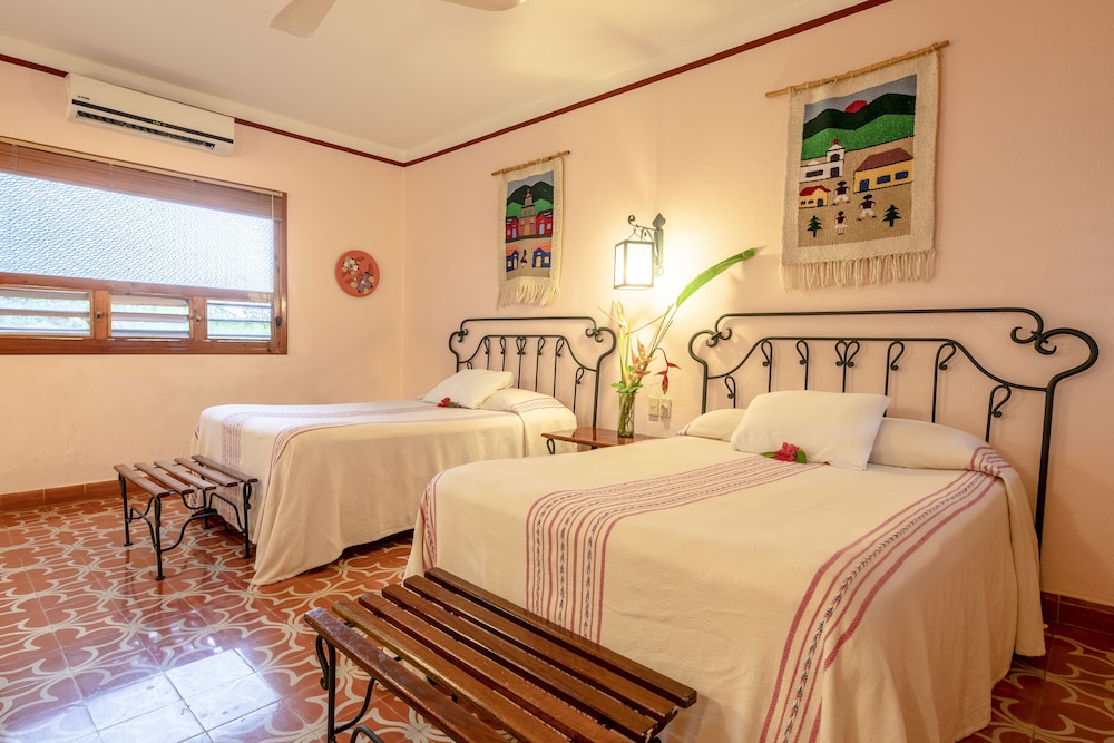 Superior Room, Garden View photo 3