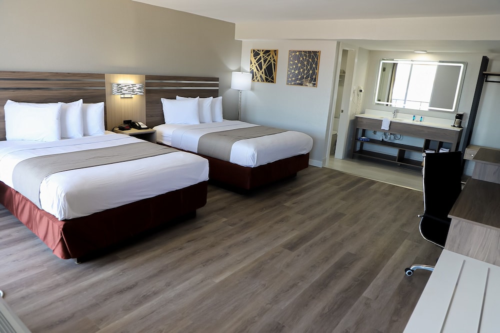 Signature Double Room, Non Smoking photo 1