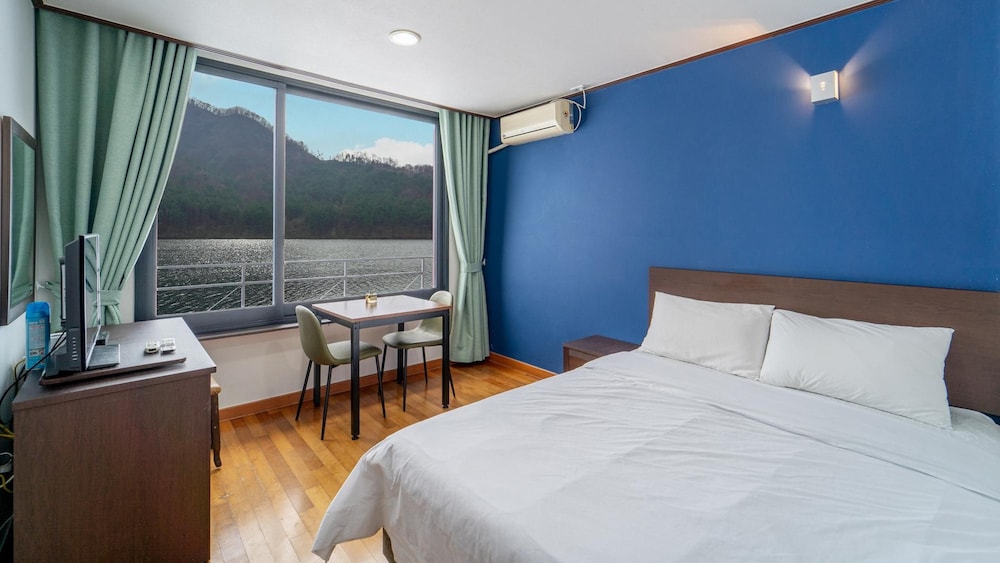 Basic Room, 1 Bedroom (Full Moon 304) - Photo 1