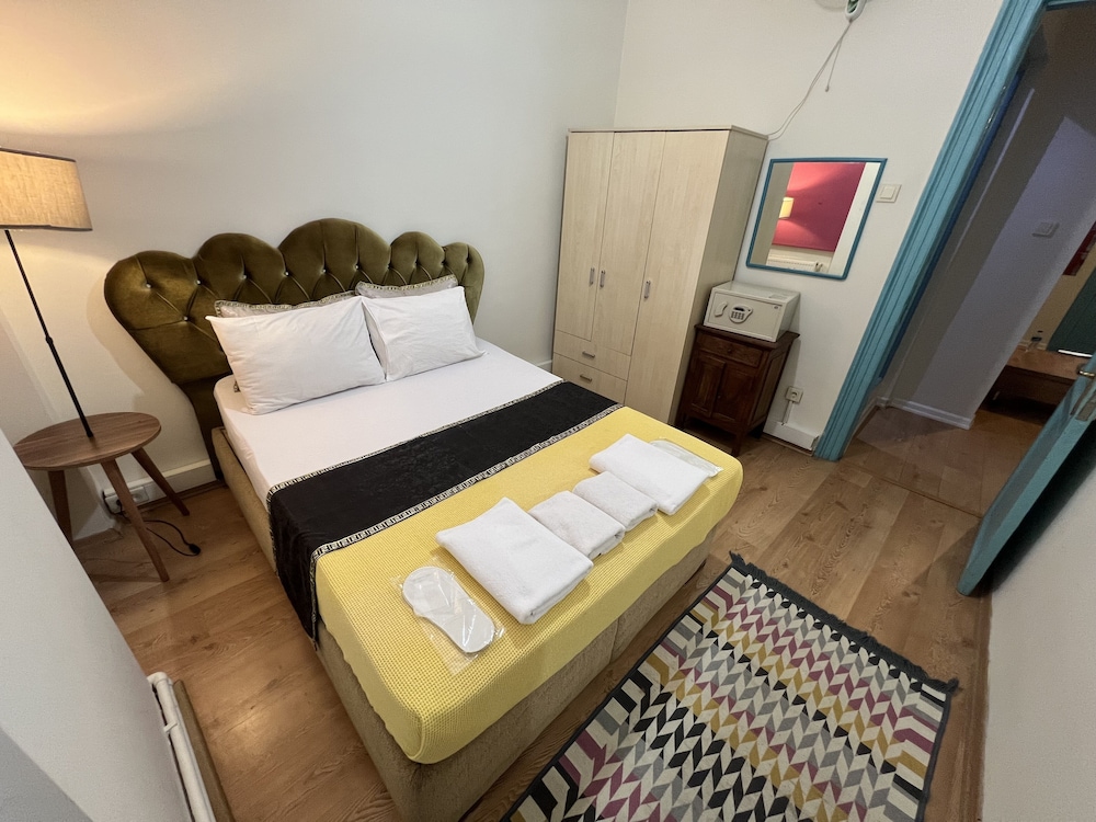 Family Apartment No 2 (150 Meters Away) photo 1