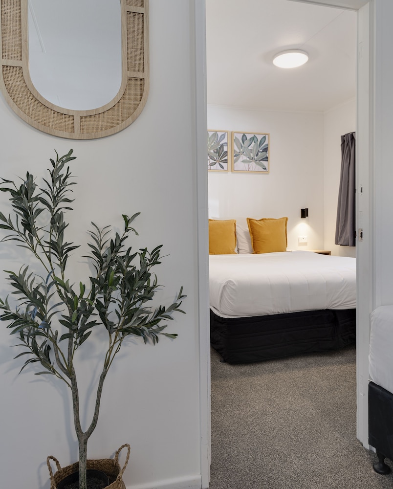 Standard Family Two Bedroom photo 2