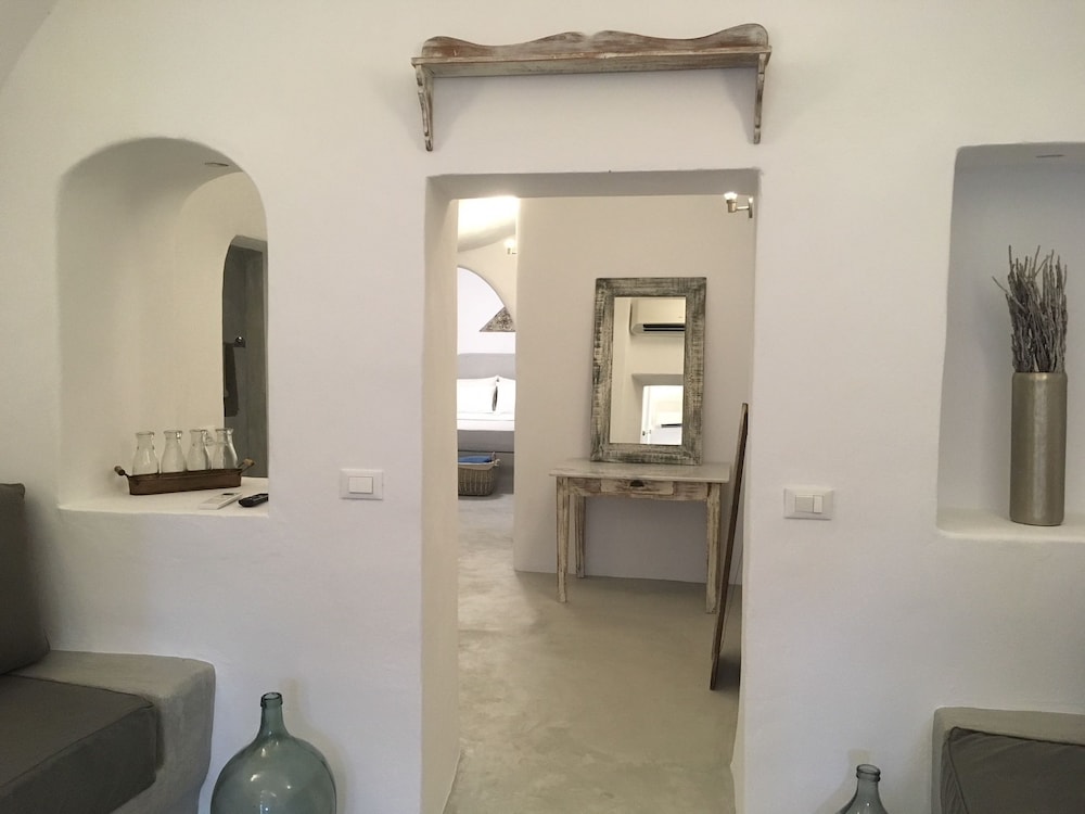 Suite (Volcano View) - Photo 9