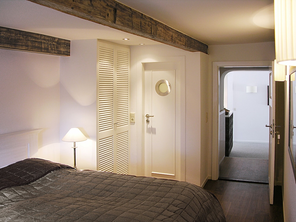 Basic Double Room, 1 Bedroom, Allergy Friendly, Garden View photo 3