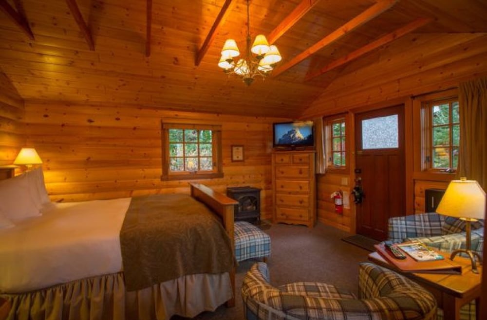 Feuz Cabin photo 2