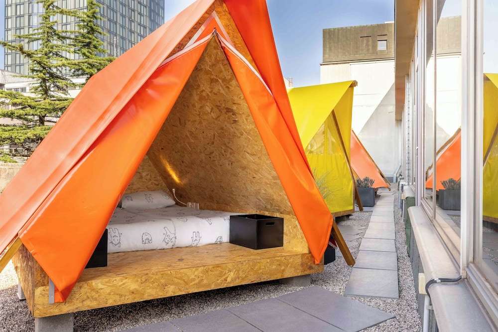 Tent, 1 Double bed (Rooftop Terrace / SHARED bathroom) - Photo 2