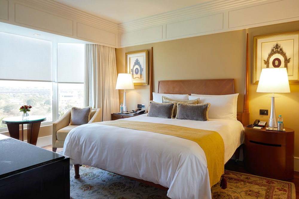 Deluxe Suite - Photo 3