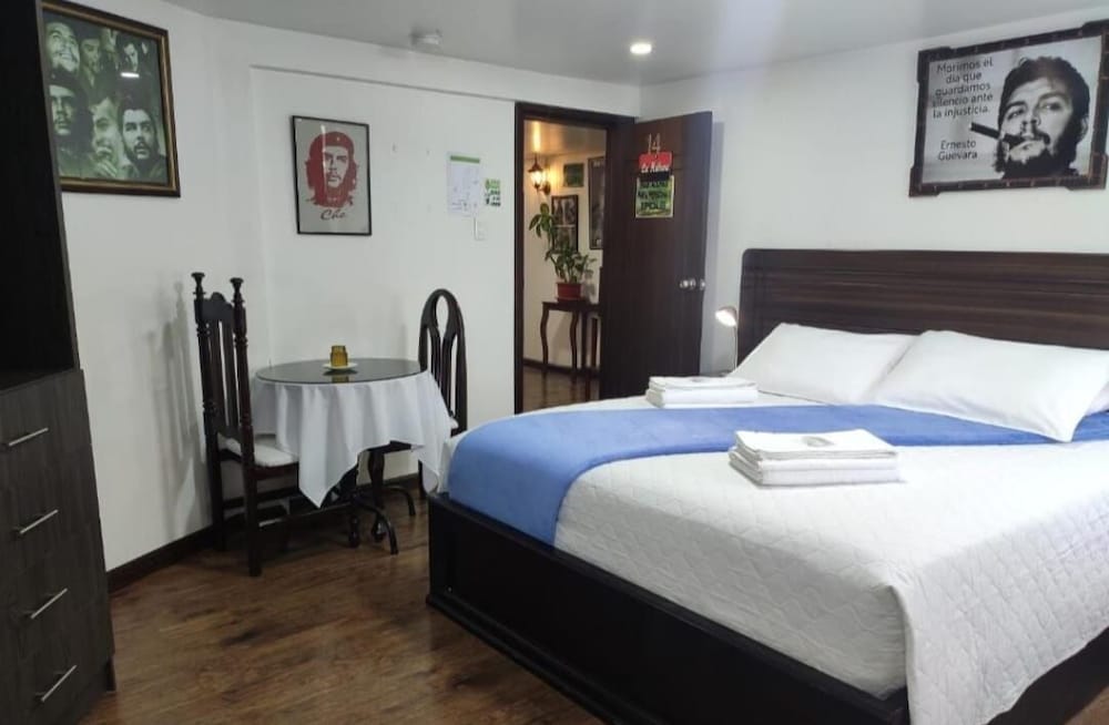 Habitación con cama de 2 plazas 1/2 para 2 adultos photo 1
