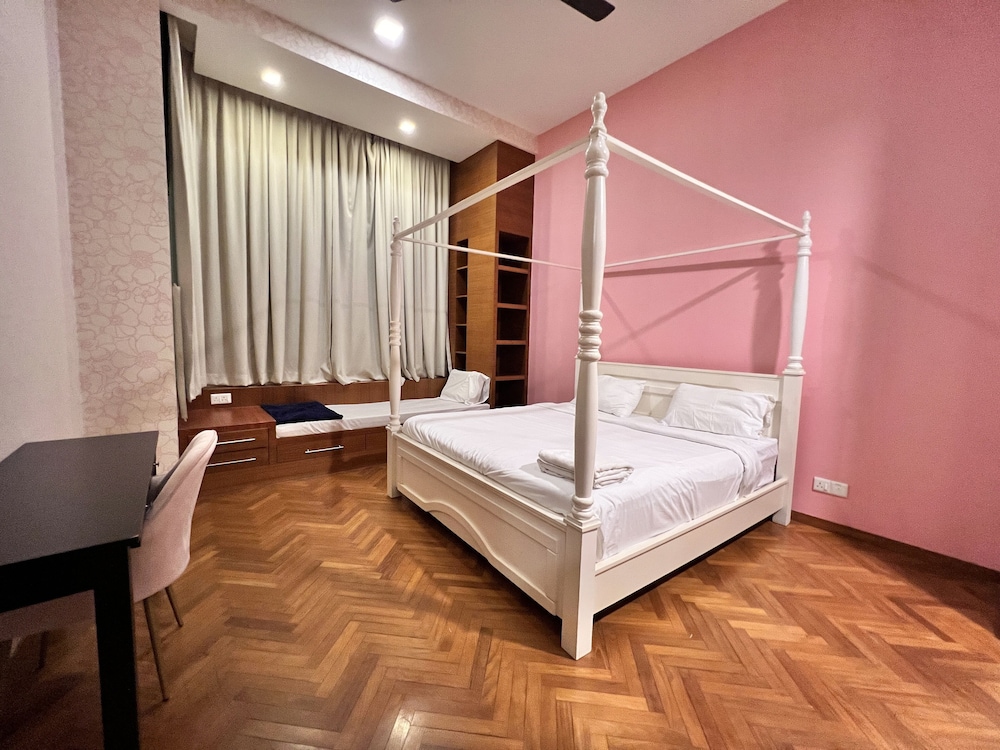 Executive Condo, 1 Bedroom, Kitchenette