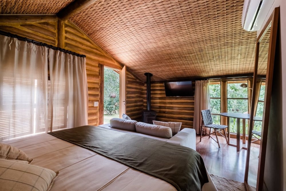 Standard Chalet