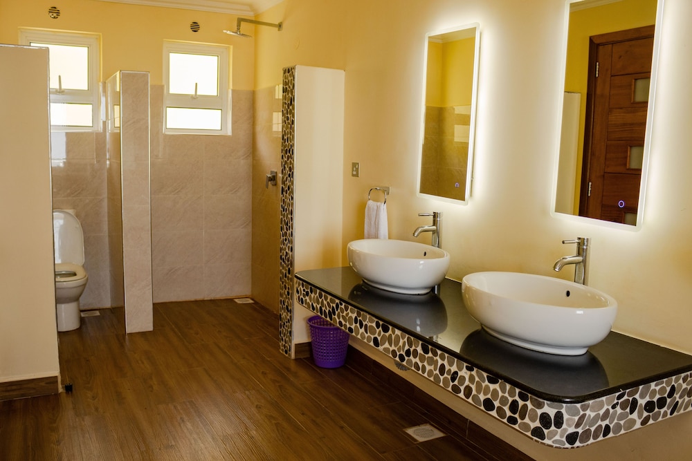 Deluxe Twin Room - Photo 3