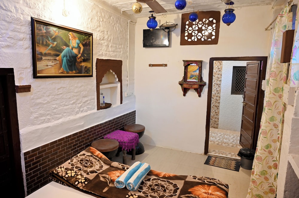 Basic Room photo 2