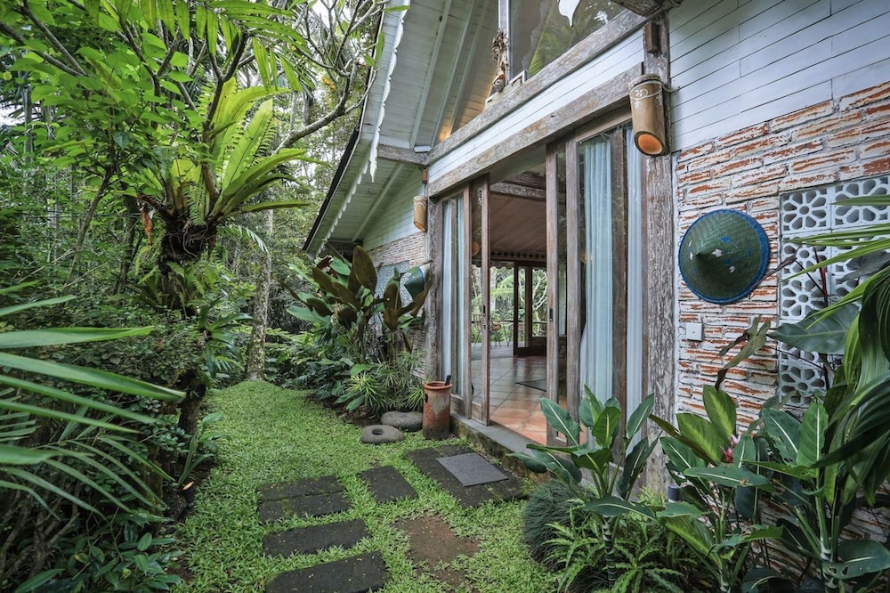 One Bedroom Jungle Villa (with Daily Afternoon Tea)