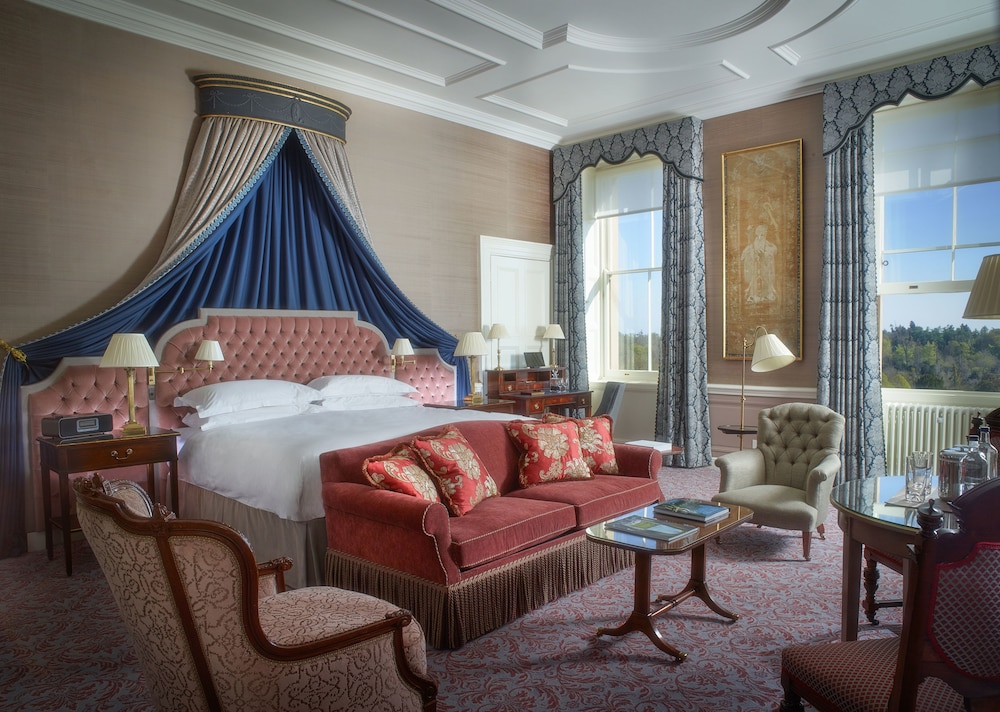Deluxe Suite (Mansion)