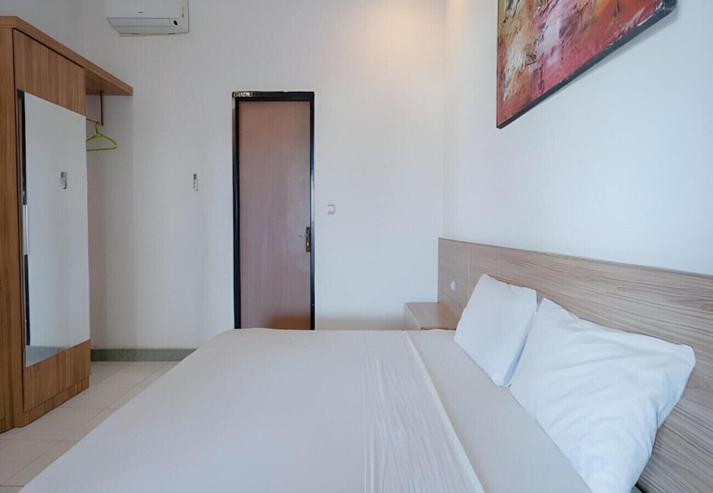 Standard Double Room, Balcony, Pool View