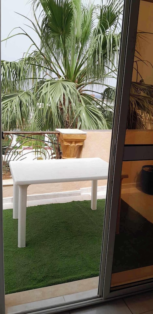Deluxe Apartment, Balcony, Beach View photo 3