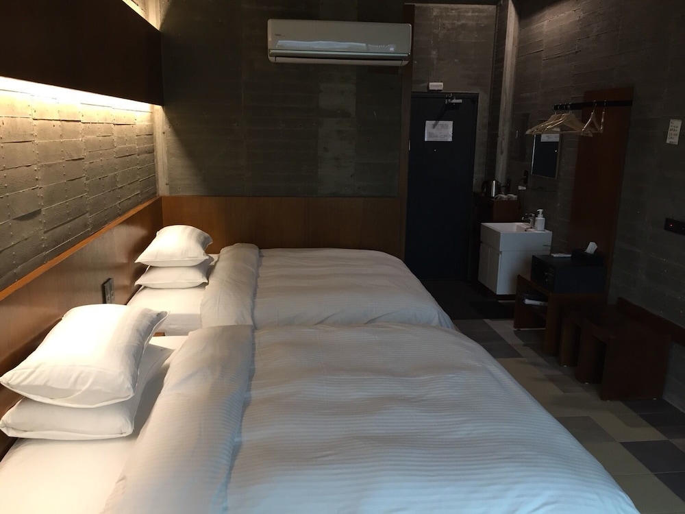 Standard Quadruple Room, Non Smoking photo 1