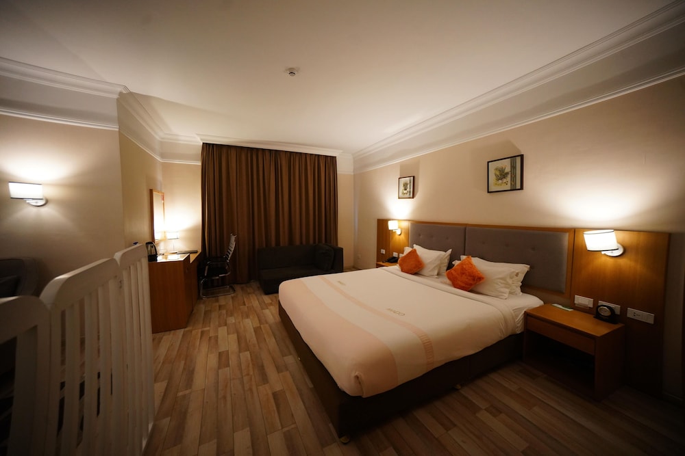 Junior Suite - Photo 12