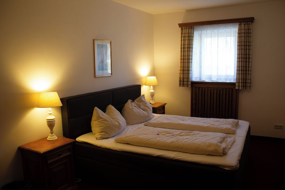 Comfort Quadruple Room, Mountain View photo 3