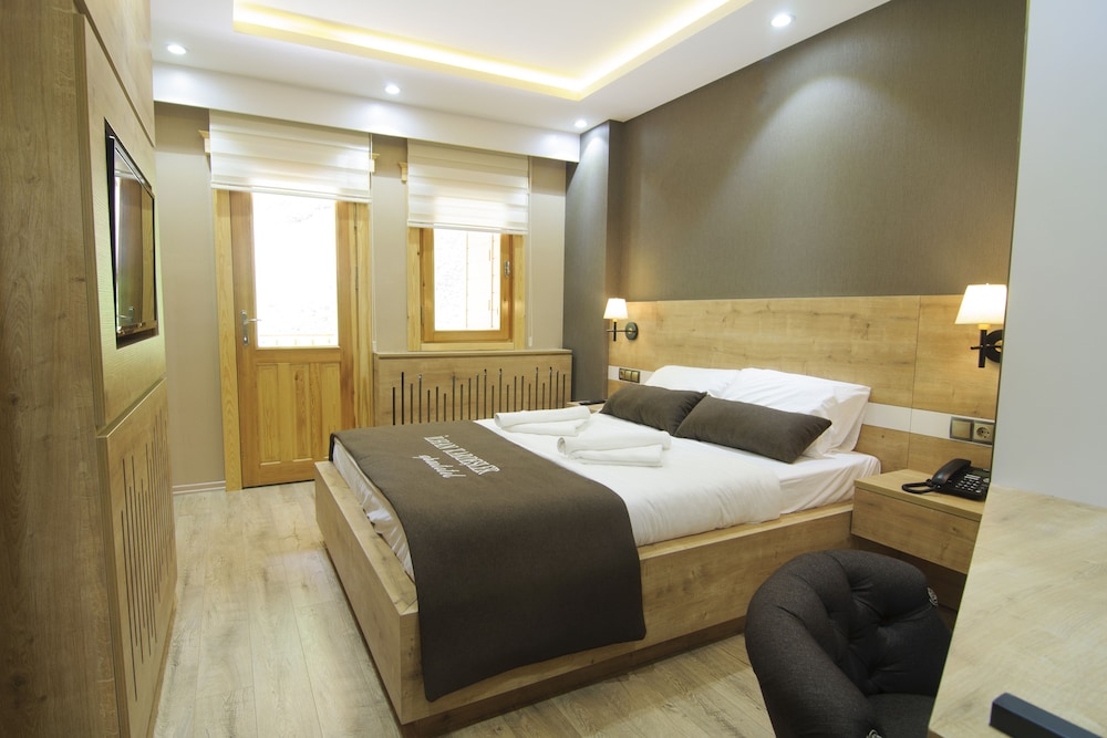 Deluxe Cift Kisilik Oda,Balkonlu