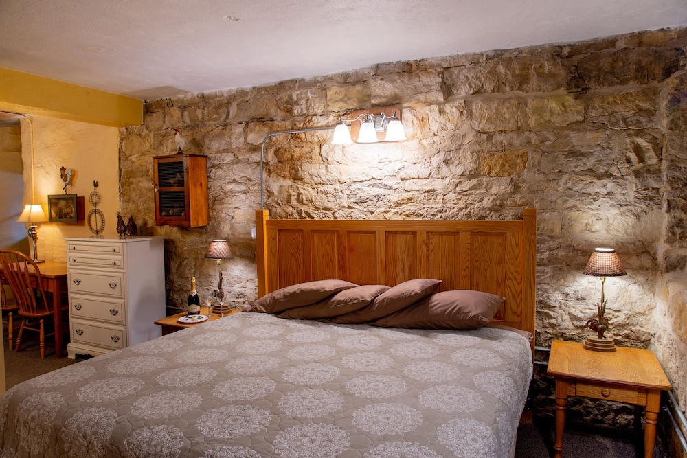 Egg Whirlpool Suite photo 2