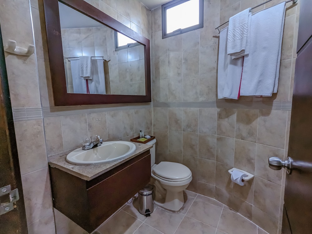 Superior Double Room - Photo 9