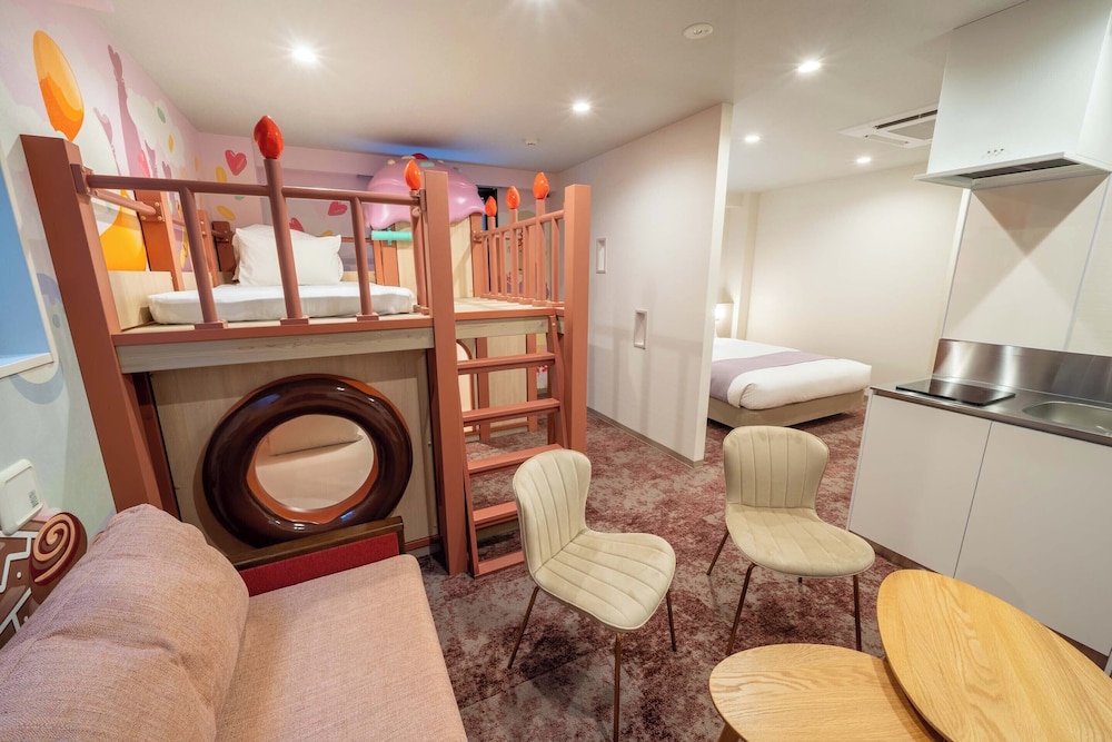 Sweets-Themed Family Room