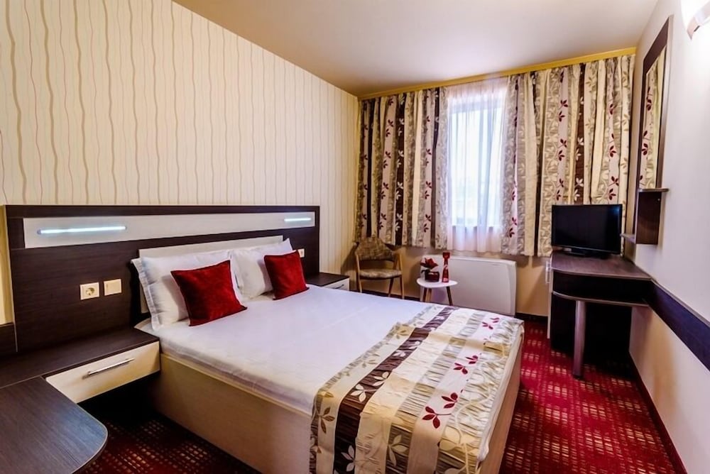 Deluxe Double Room photo 1