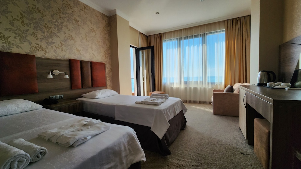 Comfort Twin Room, Sea View photo 1