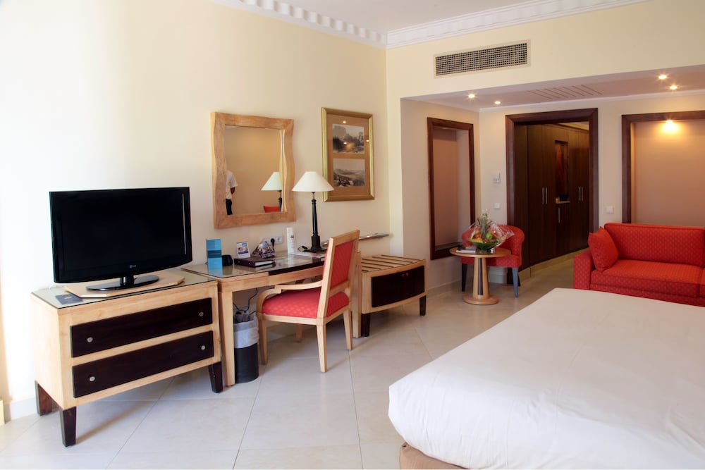 Triple Room, Garden View (Diplomatic) photo 2