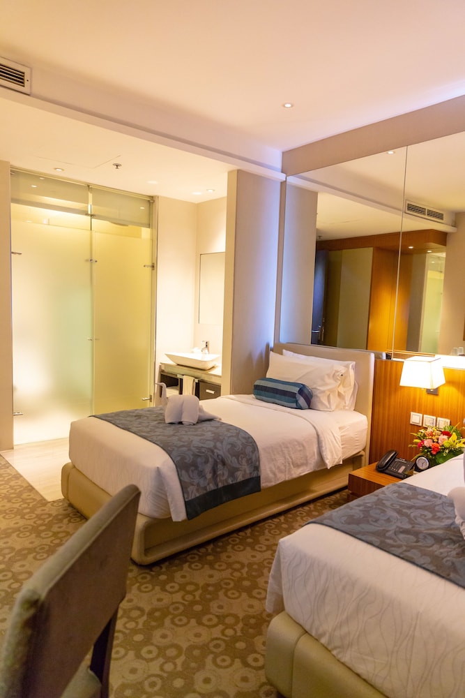 Standard Room, 2 Twin Beds, Park View - Photo 14