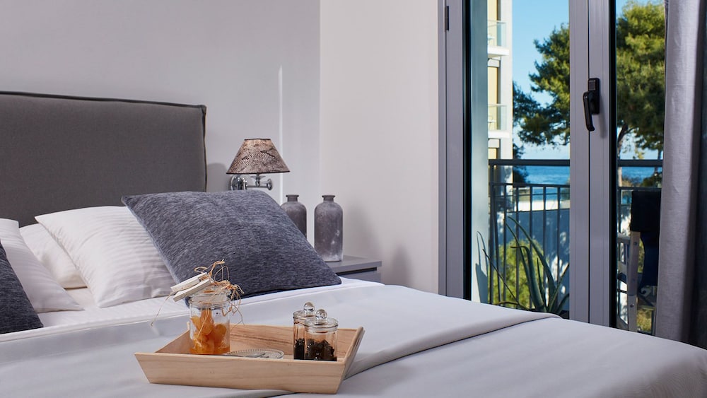 Standard Room (Forest View) photo 2