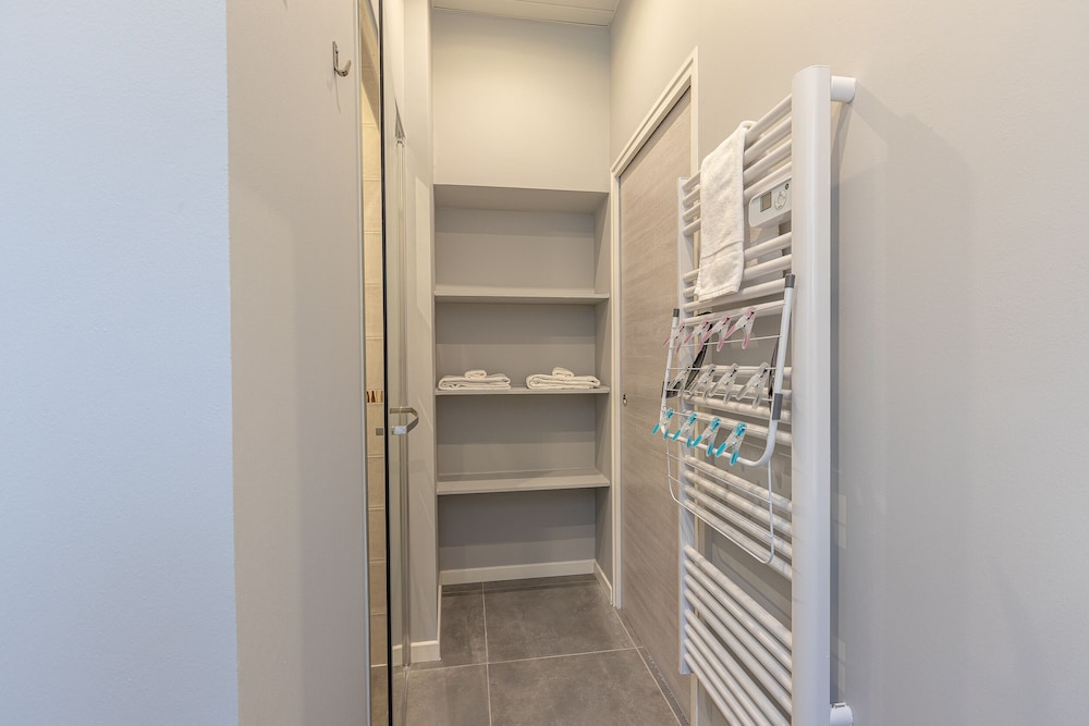 Superior Apartment, Ensuite photo 3