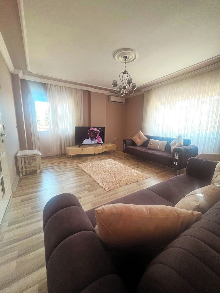 Family Apartment photo 1