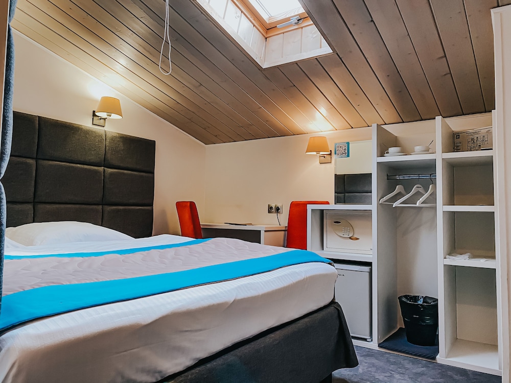 Standard Double Room photo 1