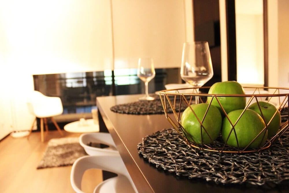 Business Condo, Non Smoking, Balcony