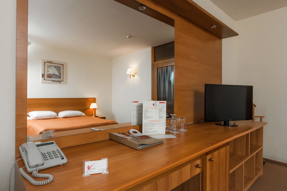 Suite (Double Use)