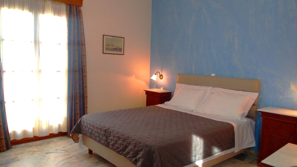 Deluxe Double Room, Balcony