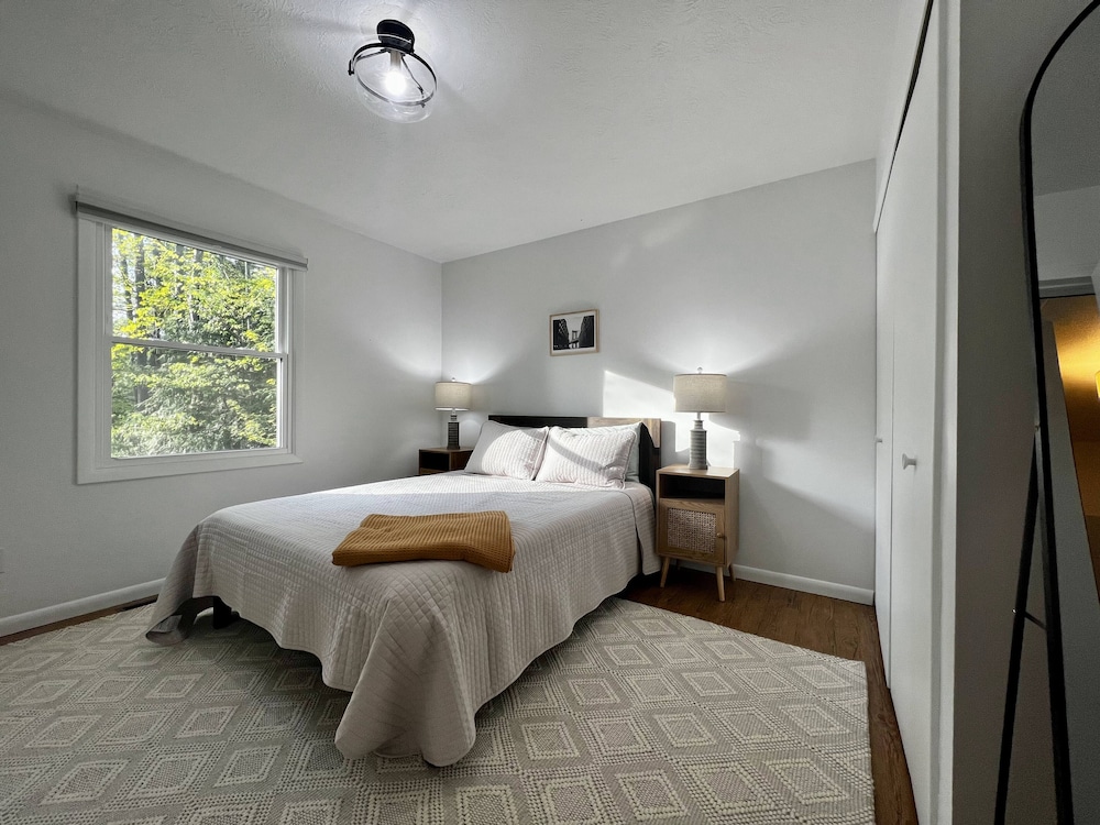 Luxury House photo 1