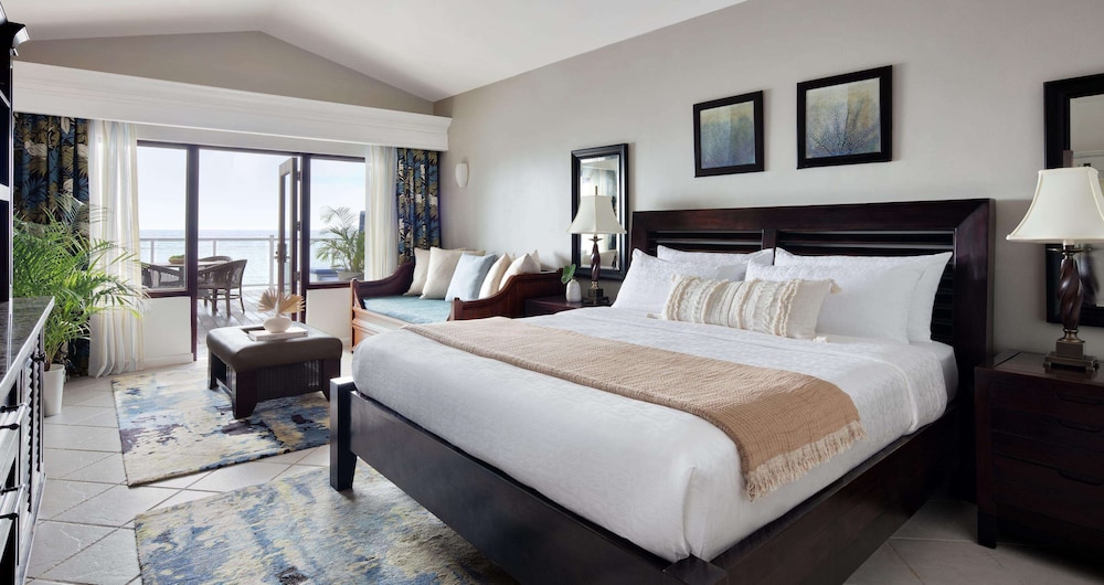 Luxury Suite, 1 Bedroom, Ocean View (Greek Concierge Terrace Suite King)