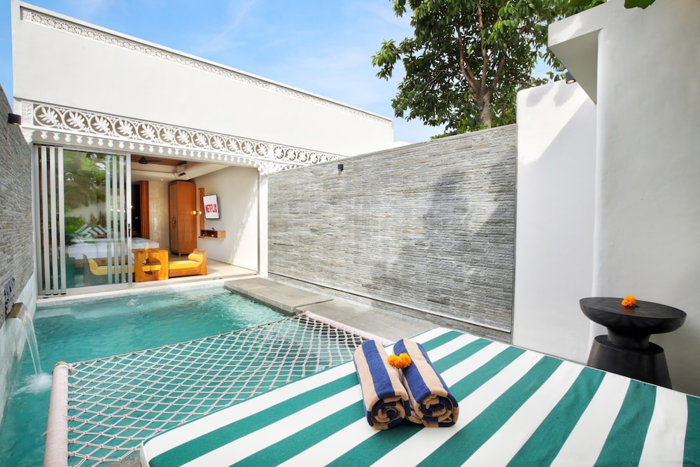 1 Bedroom Villa with Private Pool - Photo 18