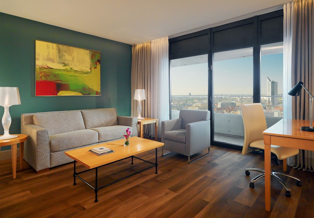 Executive Suite, 1 Bedroom, City View